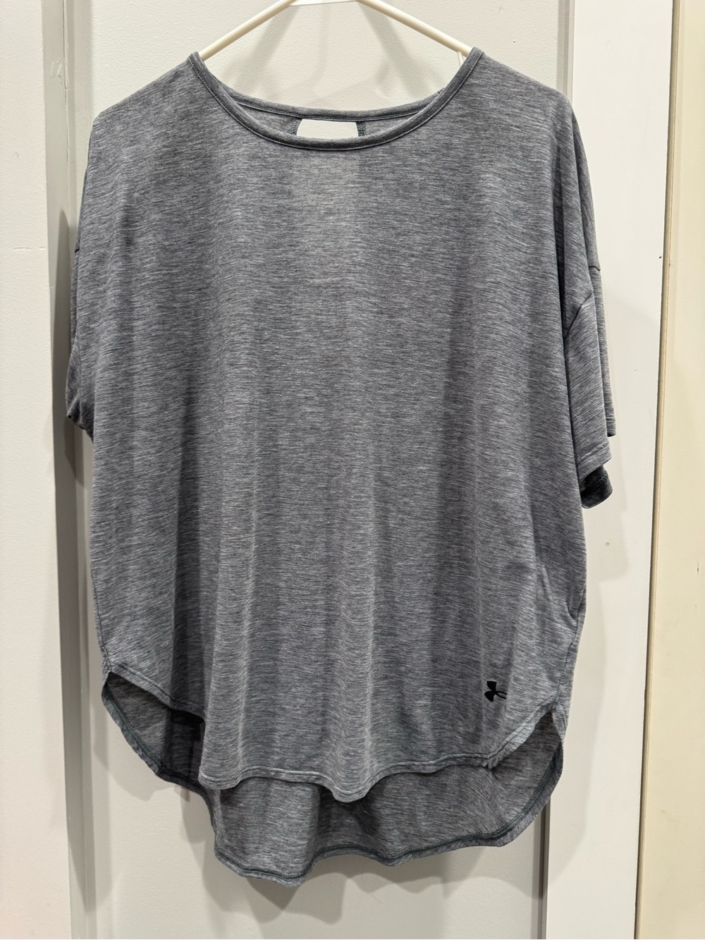 Under Armour Gray Short Sleeve Performance Tee - Relaxed Fit